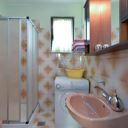 Mario 2060 Apartman