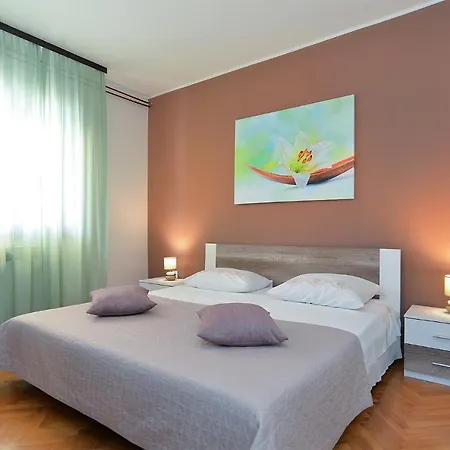 Апартаменти Mario 2060