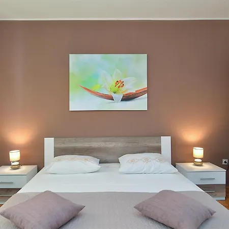 Mario 2060 Апартаменти *