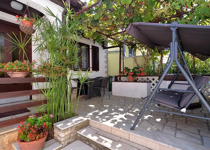 Mario 2060 Apartament